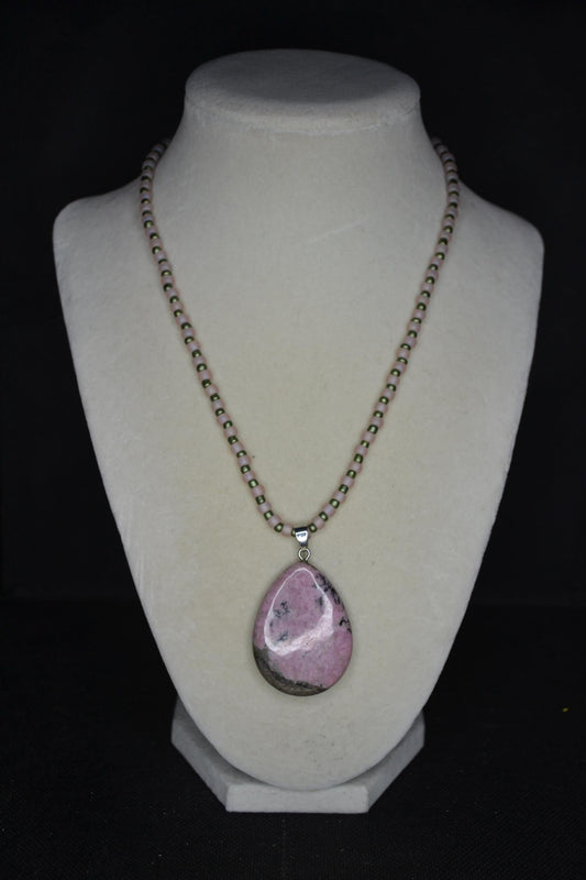 Rhodonite pendant glass bead necklace. Frosted pink & Metallic green