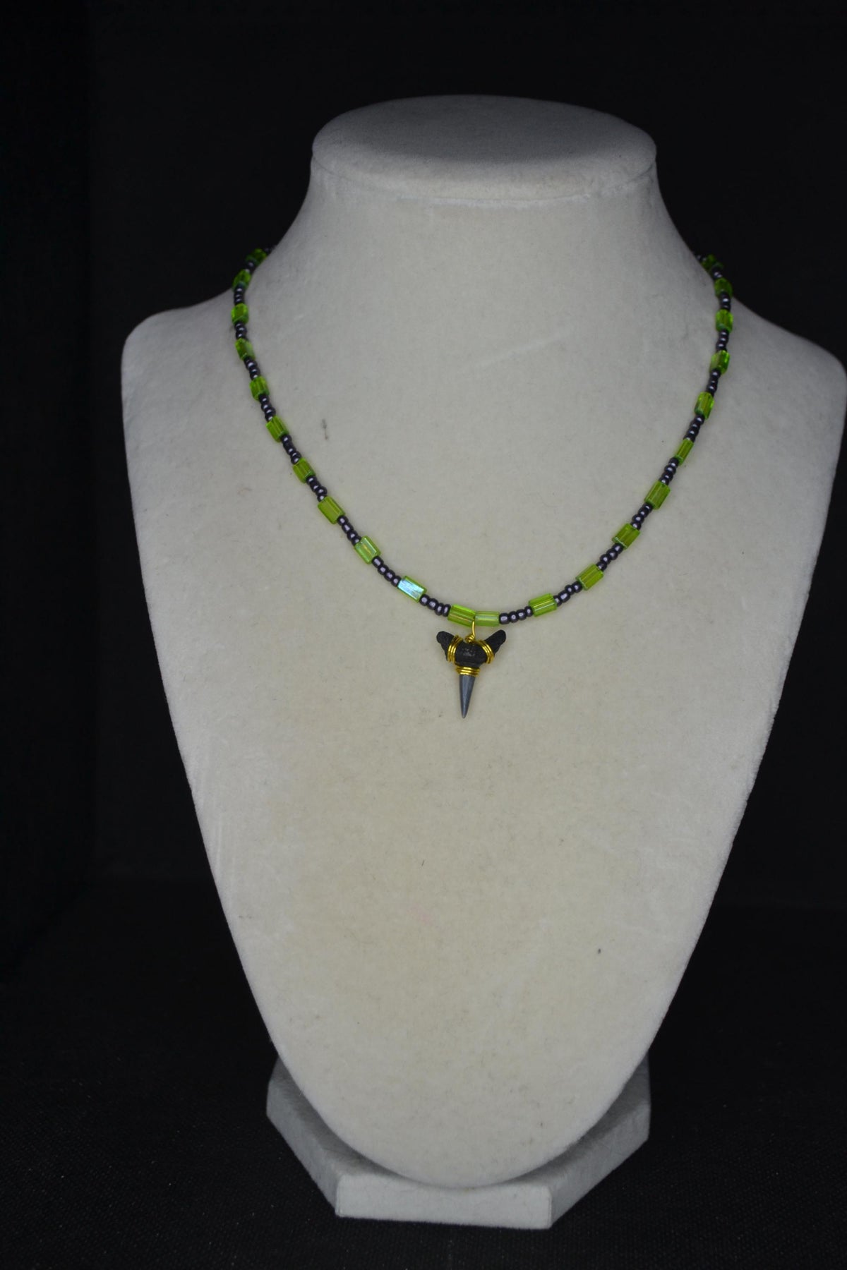 Wire wrapped sharks tooth beaded choker. Green and metallic black