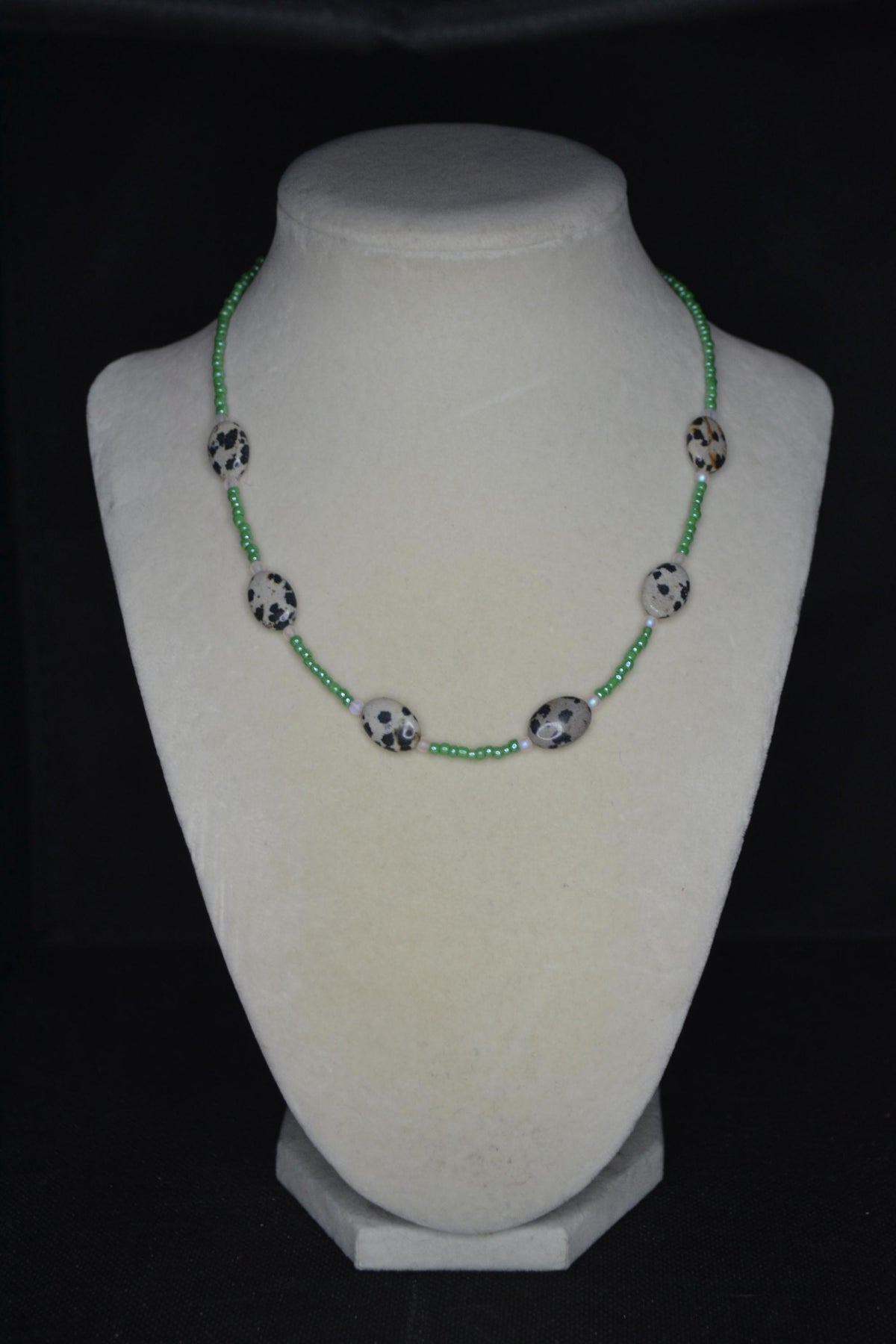 Multicolor glass bead choker. Dalmatian, green, and frosted pink