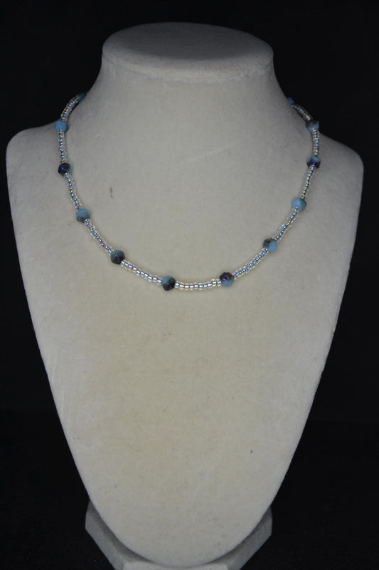 Multicolor glass bead choker. Iridescent blue, black, and crystal