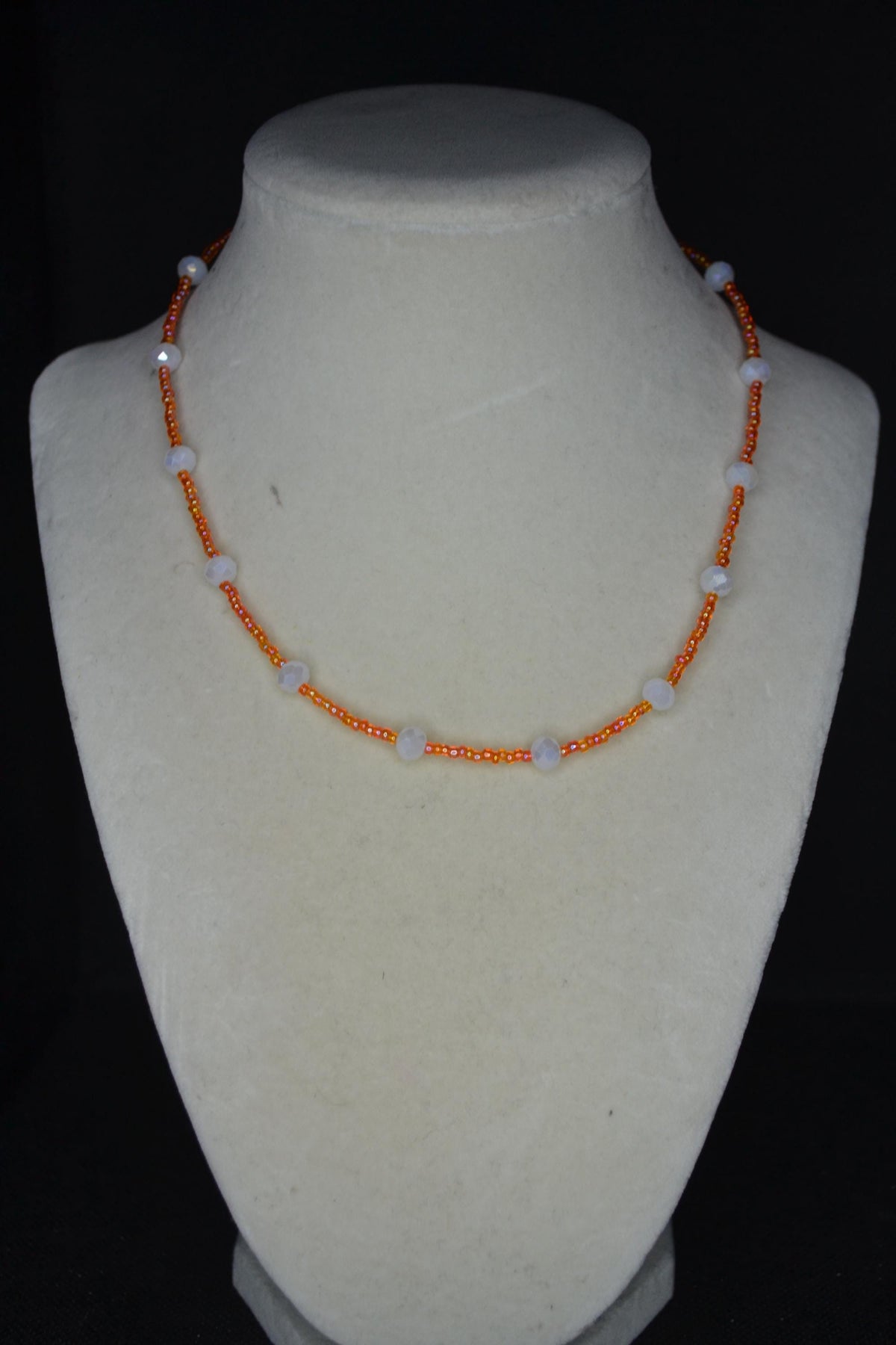 Multicolor glass bead necklace. Orange creamsicle