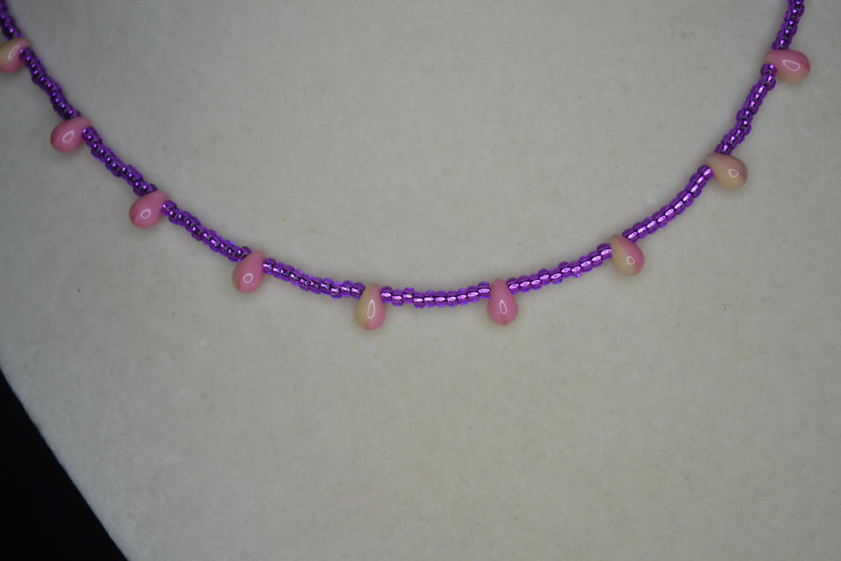 Multicolor glass bead choker. Grape and pink lemonade drops